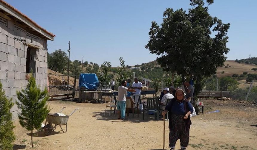 210 hayvanı telef olan besici gözyaşlarını tutamadı