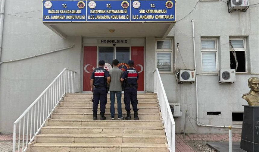 Diyarbakır'da firari 2 hükümlü yakalandı