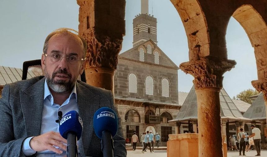 Müftü Büyük:  Mevlid-i Nebi etkinlikleri bir yıl sürecek