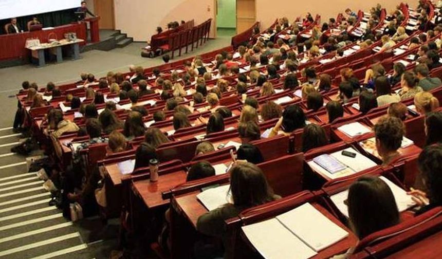 YÖK'ten üniversite kayıt tarihini kaçıranlara uyarı