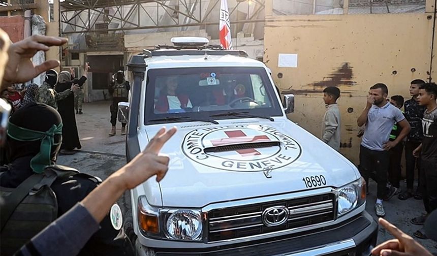 Hamas tüm sağ İsrailli rehineleri serbest bıraktı