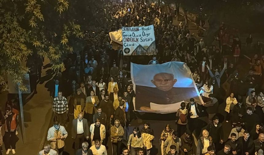 Diyarbakır'daki ‘Öcalan yürüyüşü’ sonrası operasyon: Gözaltılar var