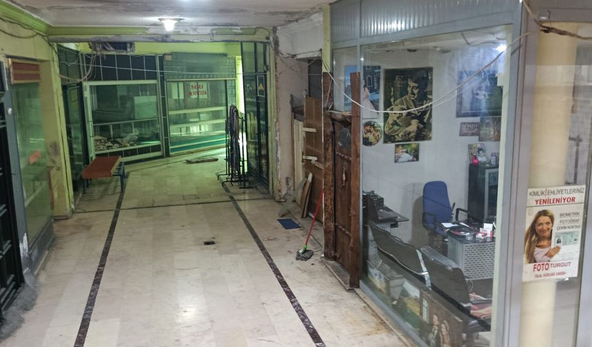 Diyarbakır’ın utanç noktası: 29 yıllık yeraltı çarşısı çürümeye terk edildi!