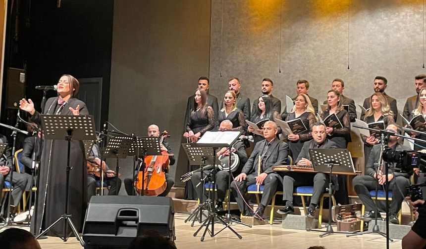 Diyarbakır Medeniyetler Korosu’ndan muhteşem konser