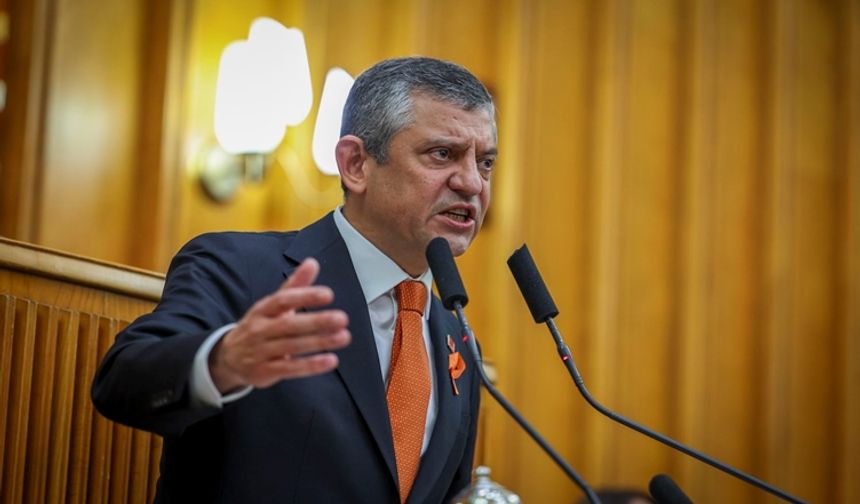 CHP lideri Özgür Özel rest çekti!