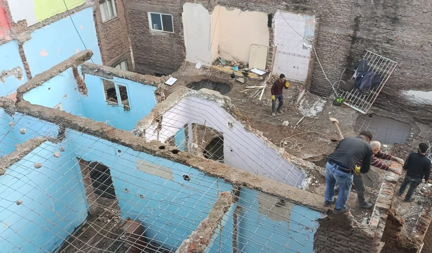 Diyarbakır Sur’da 3 yıllık risk son buluyor