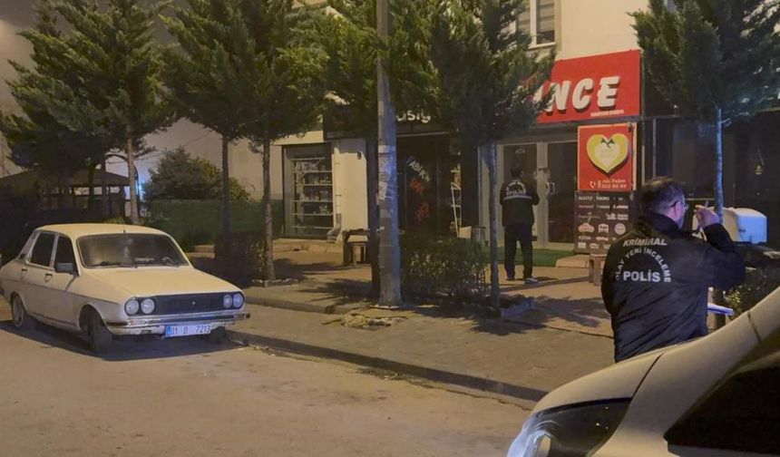 Pompalı tüfekle çiğ köfte dükkanını kurşunladılar