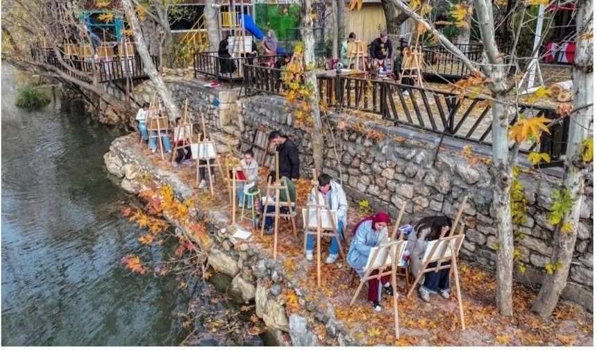 Diyarbakırlı öğrenciler tarihi ve doğayı tuvale taşıyor