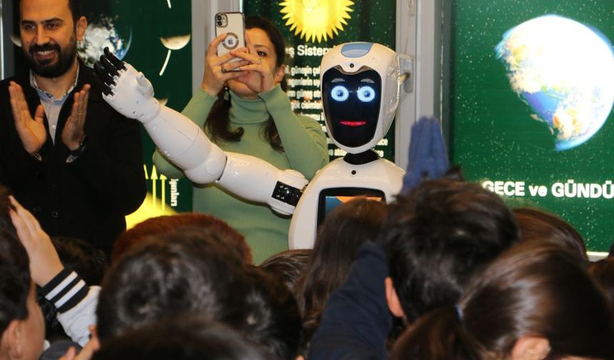 Diyarbakır’da atıklar robota dönüştü