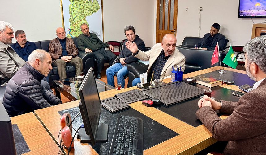 Diyarbakır’da işten çıkarılan işçilerden Dinç'e ziyaret