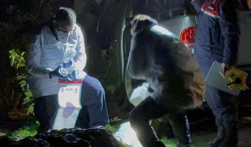 Araç içinde yanmış ceset bulundu