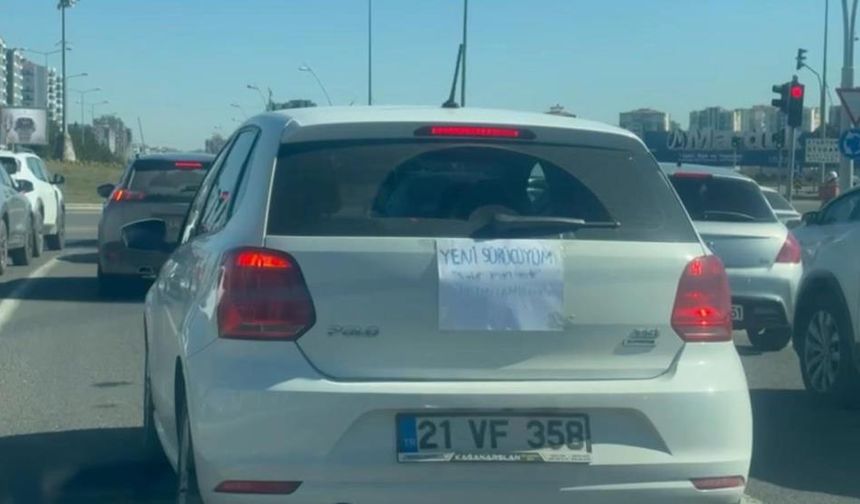 Diyarbakır’da trafikte dikkat çeken not: Yeni sürücüyüm, sabır imandandır