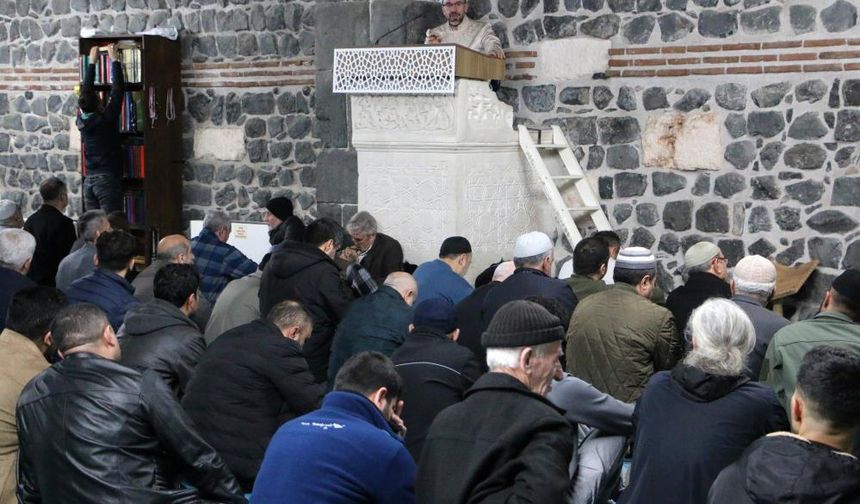 Müftü Büyük duyurdu: Diyarbakır’da bin 650 cami Ramazan ayına hazır