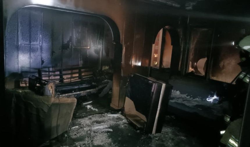 Diyarbakır yangın paniği: Elektrikli soba evi küle çevirdi