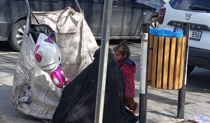 Diyarbakır’da yoksulluk kadınlaşıyor: Gelir yok, iş yok, çıkış yok!