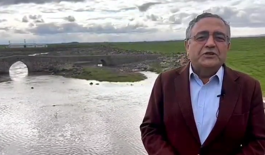 CHP’li Tanrıkulu’ndan Diyarbakır’da dikkat çeken mesaj: Zor günleri aşacağız