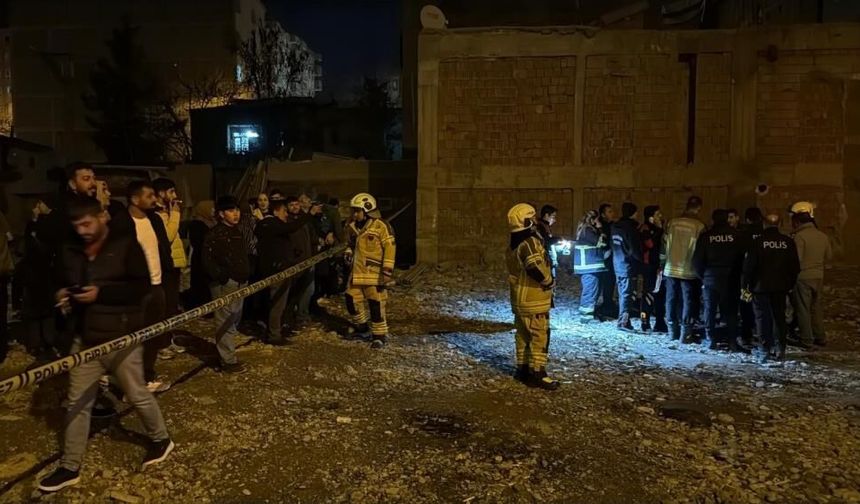 Diyarbakır’da kolonlarından ses gelen apartman boşaltıldı