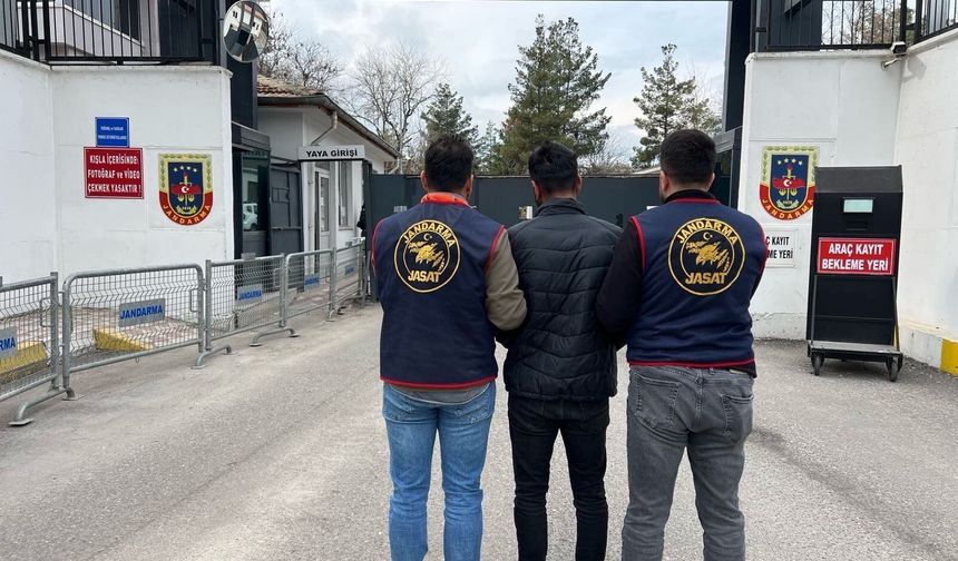 Diyarbakır’da JASAT operasyonu: Aranan 127 şahıs yakalandı