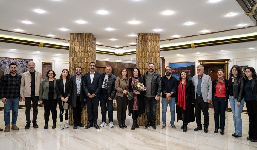 "Evimize Geldik": Koma Agirê Jiyan uzun süreden Sonra Diyarbakır’da!