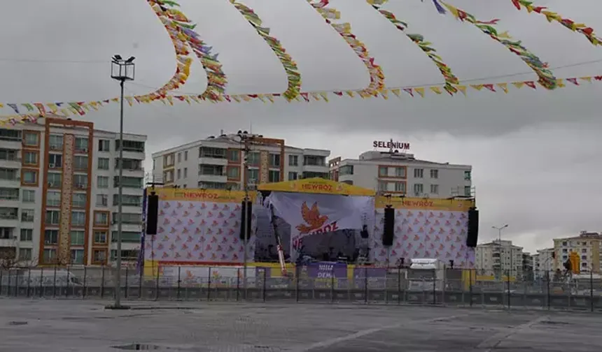 Diyarbakır Nevruz Parkı’nda dev hazırlık: Tam 5 ton yakılacak!