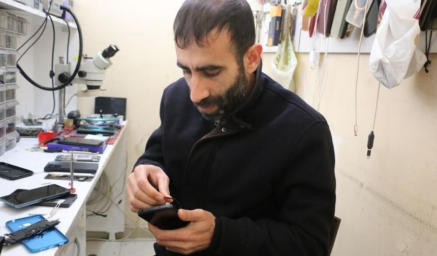 Diyarbakırlı ustadan altın tavsiye: Telefonunuzu 10 yıl kullanmak istiyorsanız bunu yapmayın!