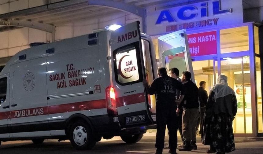 Yol kenarında kanlar içerisinde bulundu