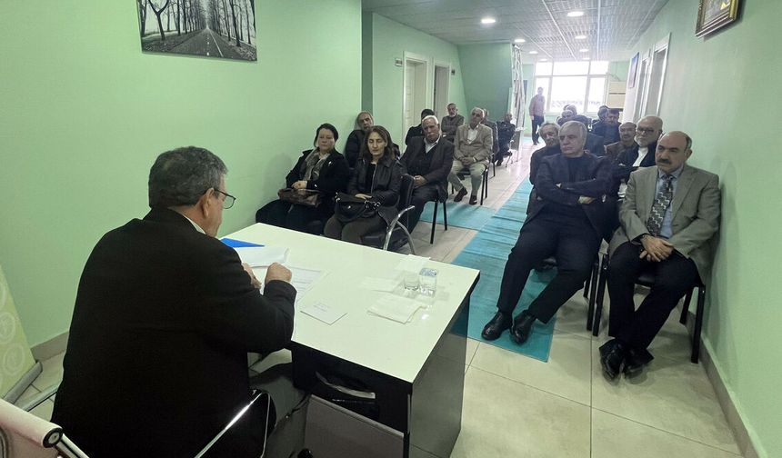 Diyarbakır’da “Hikmet Buluşmaları” STK’lara “Barış ve Diyalog” Çağrısı