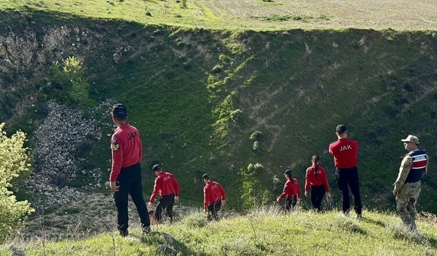 Diyarbakır’da 14 yıllık cinayeti aydınlatan JASAT, Gülistan Doku için sahada