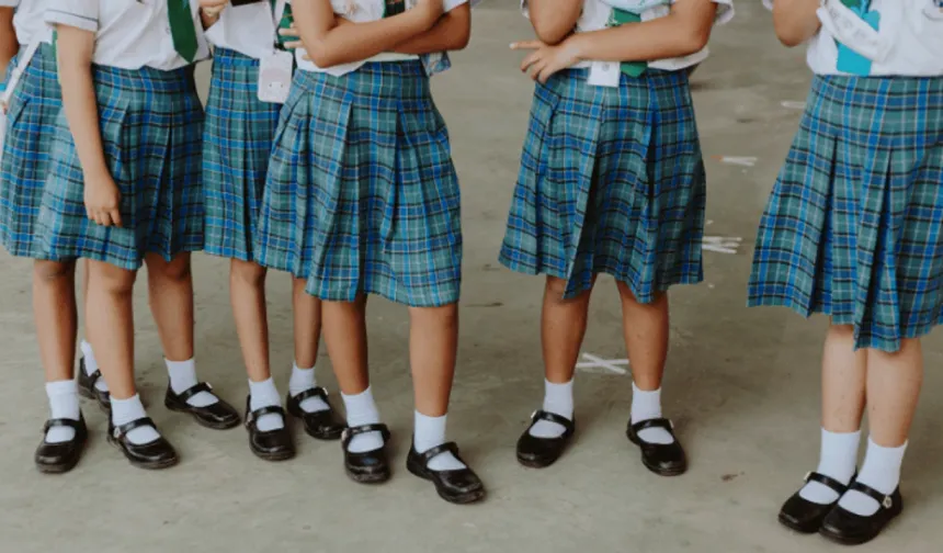 Abdullah Mıstanlı yazdı: Okullar Fabrika Ayarlarına Mı Dönüyor?