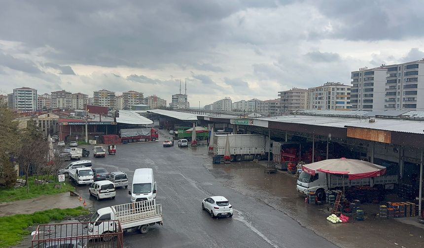 Diyarbakır'da yılların sorunu çözülüyor: Sebze hali taşınıyor!