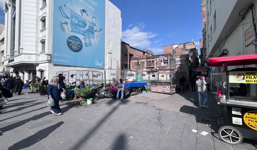 Sur’da Yıkılan Karakol ve Sağlık Ocağı İçin Başvuru! “Aynı yerde yeniden yapılsın”