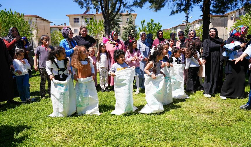 Anneler Günü Diyarbakır’da coşkuyla kutlandı