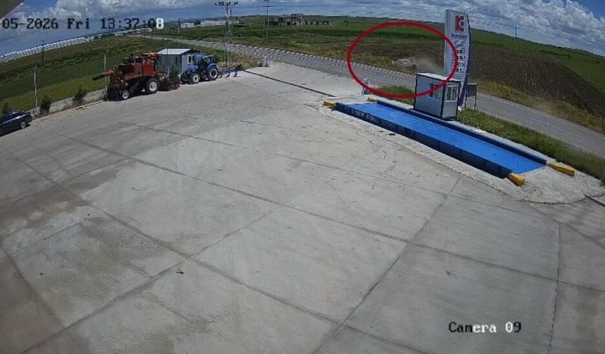Diyarbakır’da aileyi taşıyan otomobil takla attı