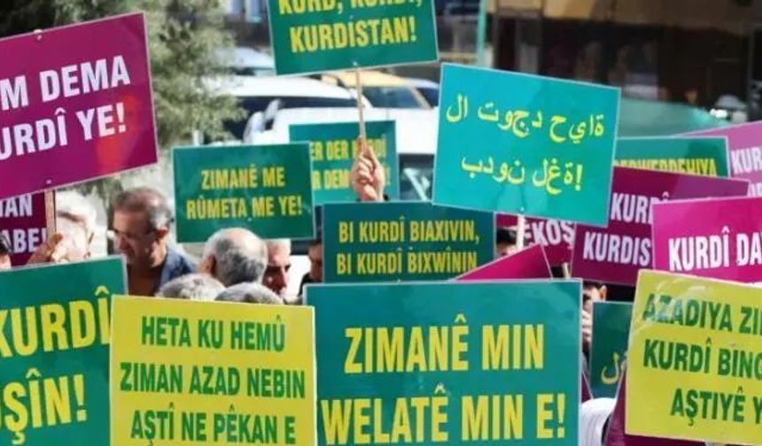 Kürtçe ders var ama öğretmen yok!