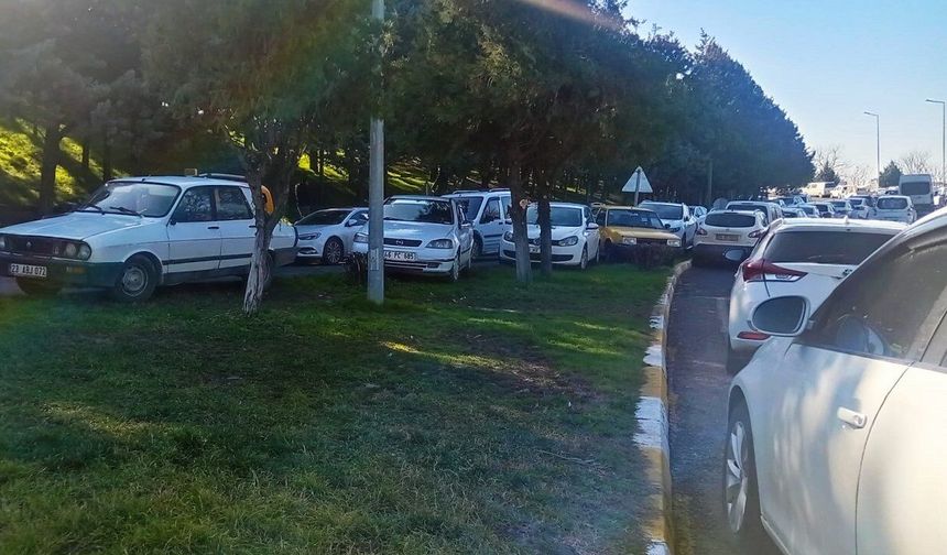 İmzalar atıldı ama çalışma yok: DÜ Hastanesi’nde otopark sorunu