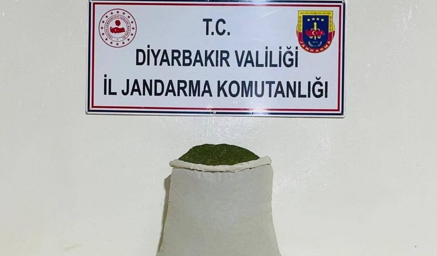 Diyarbakır'da kilolarca esrar ele geçirildi