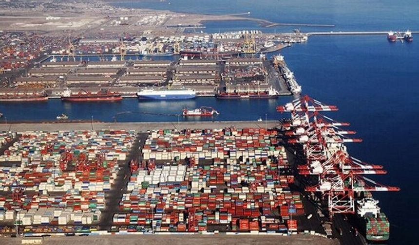 ABD ablukası kalktı konteyner gemisi İran limanına ulaştı