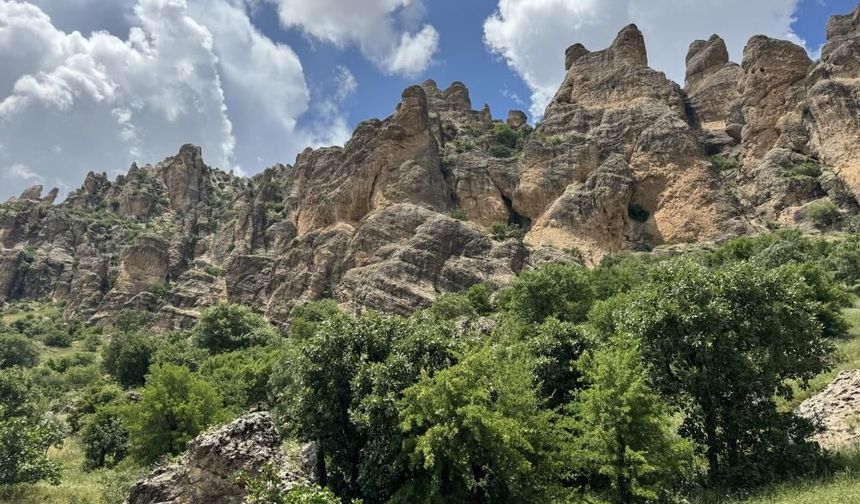 Güneydoğu’nun Kapadokya’sı keşfedilmeyi bekliyor