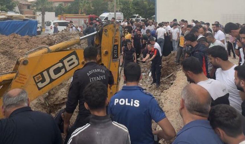 Kuyu çalışmasında göçük altında kaldılar