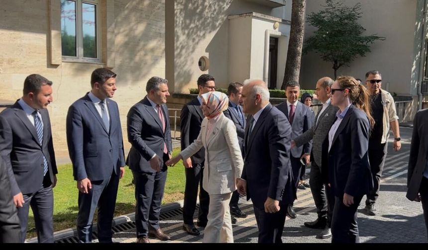 Bakan Mahinur Göktaş Diyarbakır’da