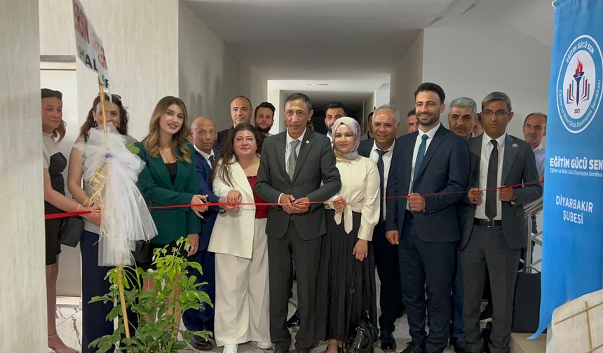 Eğitim Gücü Sen Genel Başkanı Özat Öz Diyarbakır’a konuştu; Öğretmen derse aç giriyor