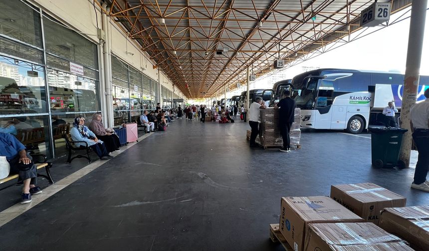 Okullar tatil oldu, Diyarbakır otogarı sessiz!