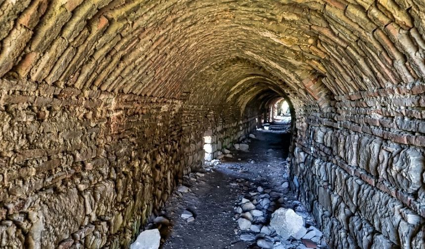 Surların içindeki gizli dünya: Diyarbakır'ın savunma sırrı tünellerde saklı