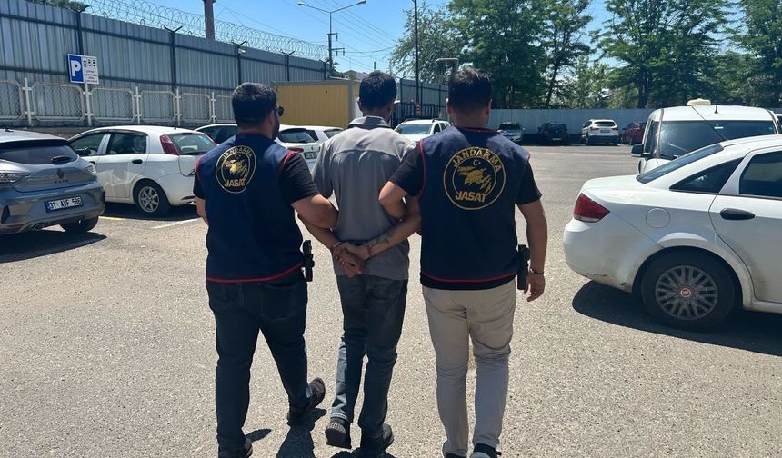 Diyarbakır'da aranan 162 hükümlü ve şüpheli yakalandı