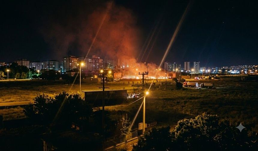 Diyarbakır'da korkutan yangın
