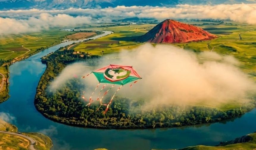 Amedspor yeni formasını tanıttı: Mezopotamya'nın hikâyesi sahaya taşınıyor