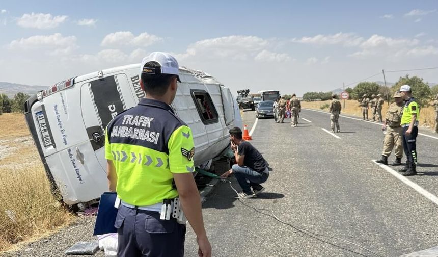 Diyarbakır'daki minibüs kazasında ölü sayısı yükseldi