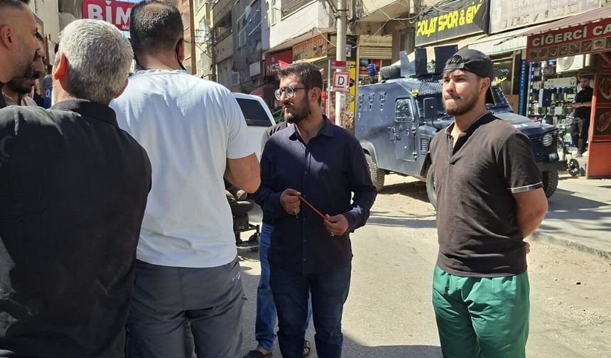 Diyarbakır’da esnafı çileden çıkaran görüntü: Caddeyi kapattılar