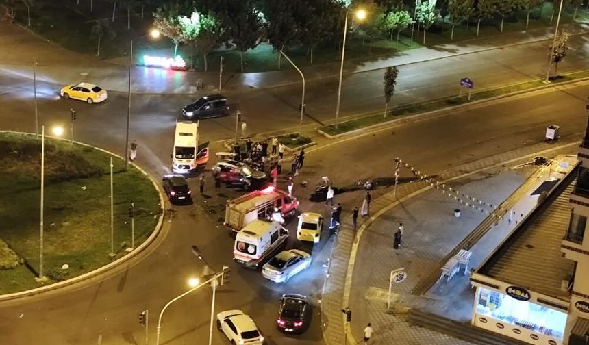 Diyarbakır’da araç kaldırıma çarptı: 1 yaralı