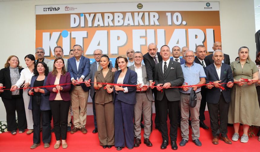 Diyarbakır 10. Kitap Fuarı kapılarını açtı